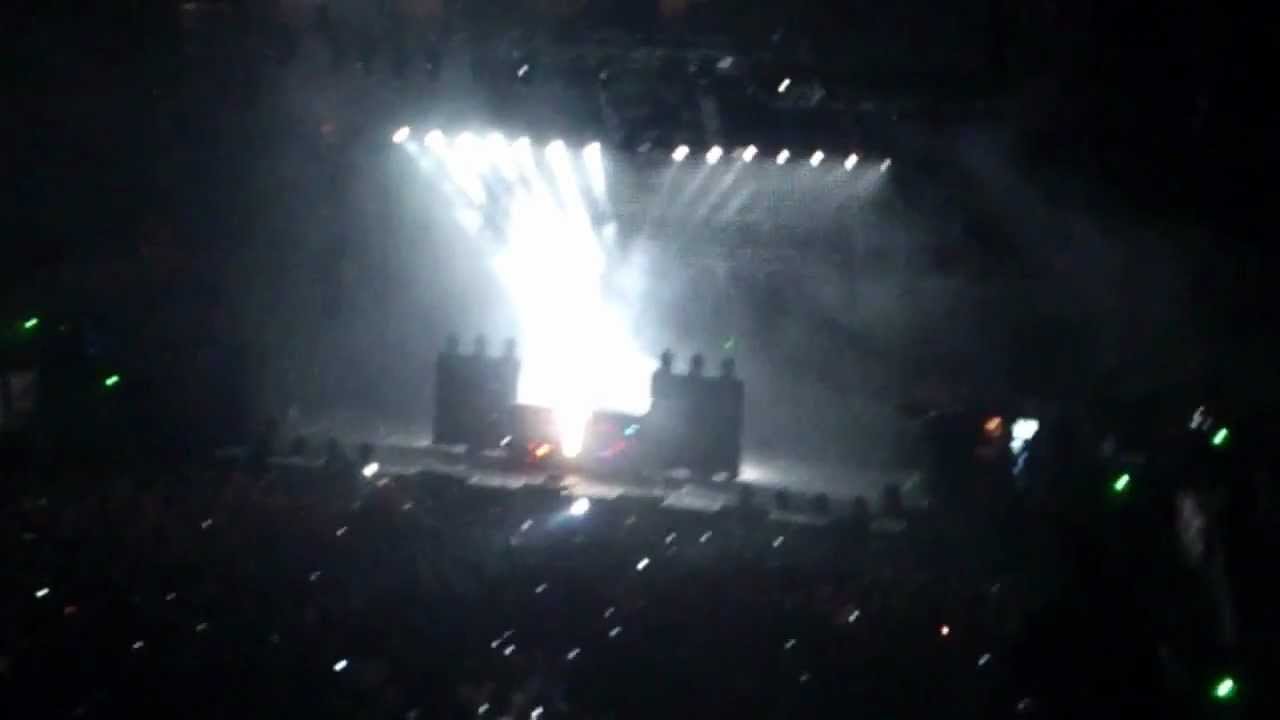 Justice Live Nîmes Intro † Genesis † Helix † Phantom Part 1 & 1 5 † Civilization