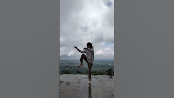 Luyện Thái cực quyền trên đỉnh núi