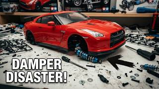 RC Car Build GONE WRONG – Damper Disaster & Pointing at Random Parts 🔧💀