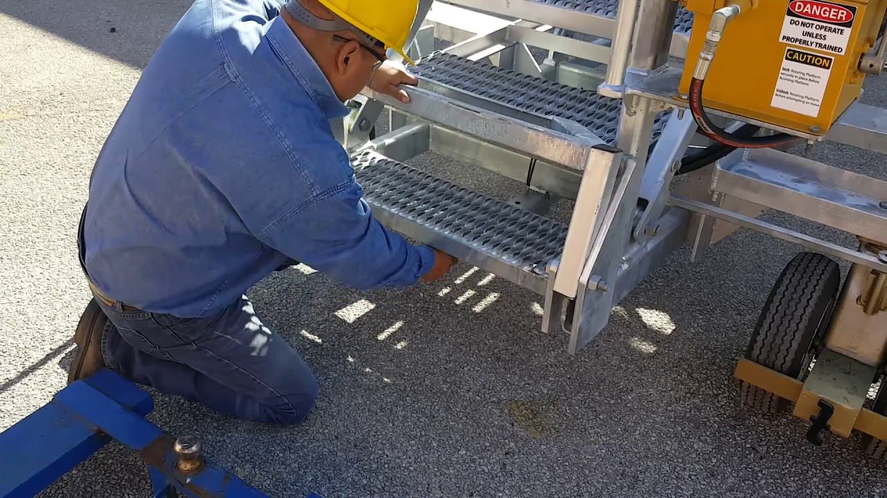 Portable Mobile Loading Rack Tow Bar Goldline International Equipment Manufacturing LLC