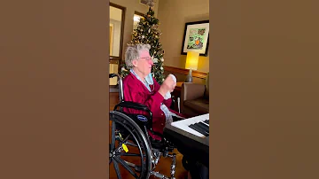 Retired Piano Teacher Gifted New Instrument ViralHog 
