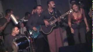 Video voorbeeld van "Antony Santos La Batalla En Vivi Video.mpg"