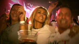 Video thumbnail of "27 Devuélveme a Mi Chica (Las Ventas 2015) - Hombres G"