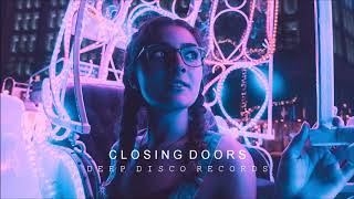 Housenick  - Closing Doors (Original Mix)