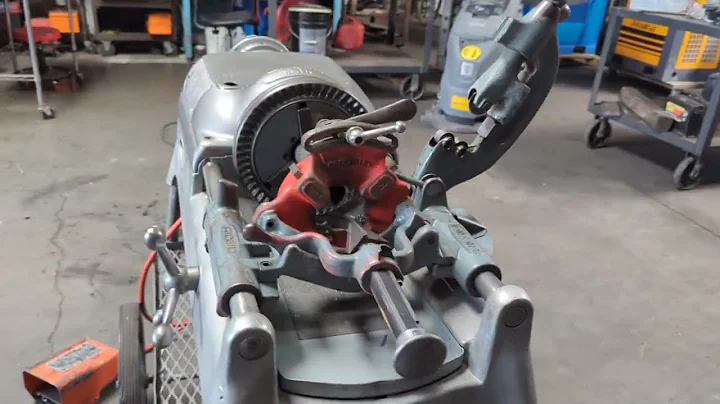 Ridgid 535 Pipe Threader 1/2\" to 2" Pipe Threading Machine with 811 Die Head