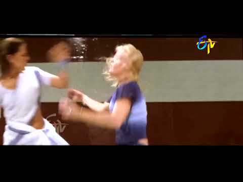 White girl catfight with Indian girls - white girl badly beaten