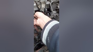 how to open engine fuel nozzle pipe part 1#kashi #mechanic #viral #isuzu #truke