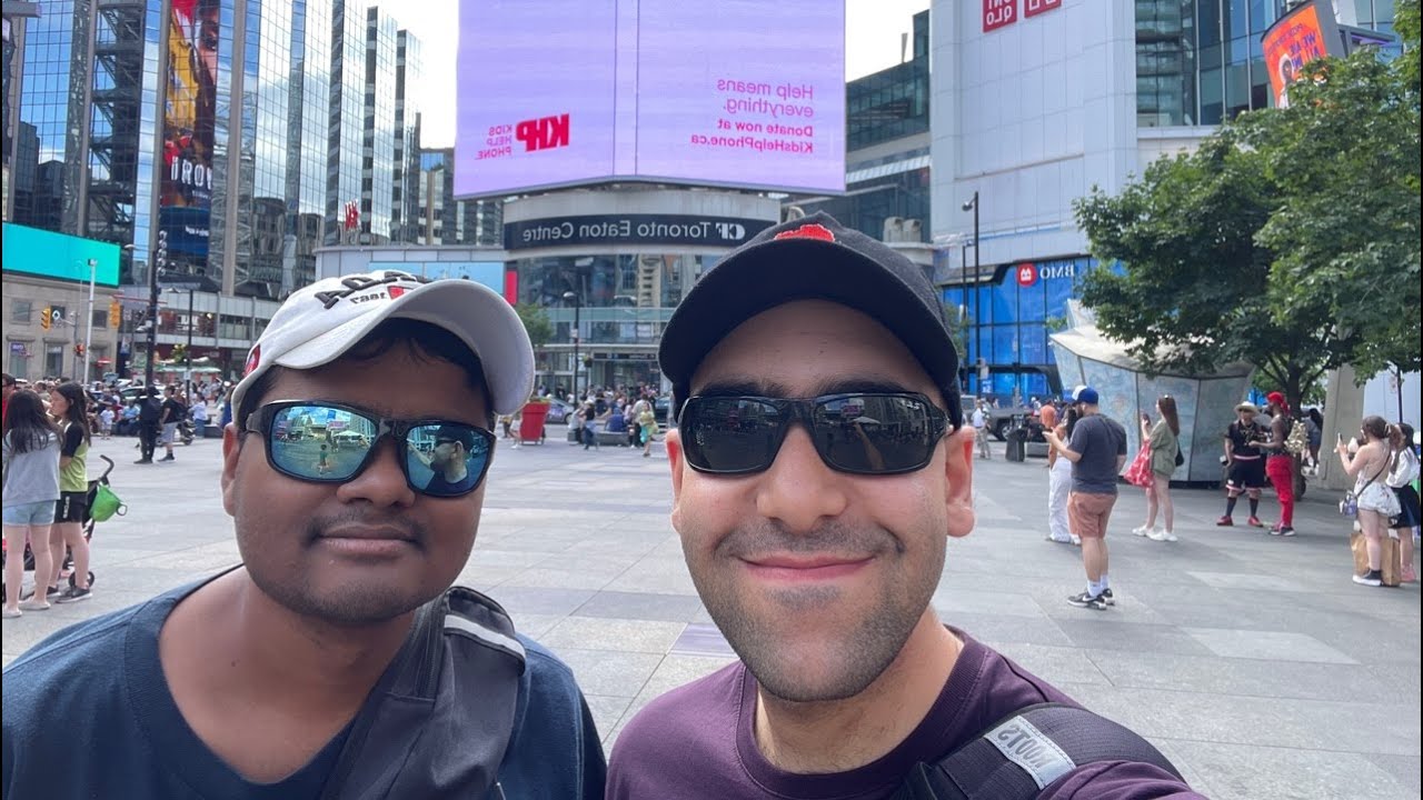 Toronto LIVE: Exploring Downtown with Alex on Pride Weekend (June 28th ...