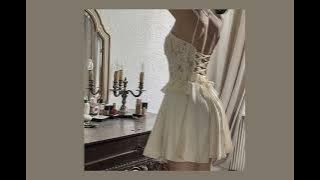 Download lagu Dress - Taylor Swift Sped Up