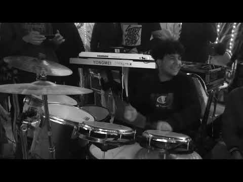 علي اي حد احنا كعبنا عالي عفرتو درامز