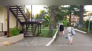 видео: 🔥🔥🔥⛱️Лазаревское база Чайка 1 береговая номер территория все в зелени завтрак цена🏖🏜🏝#море #отдых 🌝🏘 картинка: 🔥🔥🔥⛱️Лазаревское база Чайка 1 береговая номер территория все в зелени завтрак цена🏖🏜🏝#море #отдых 🌝🏘