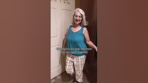 Moms dress like daughters🤯🤯 #shorts  #brandonedit