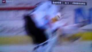 Shawn Heins Hockey Accident Hc Davos - Hc Fribourg