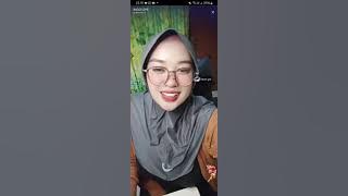 live desah hijab