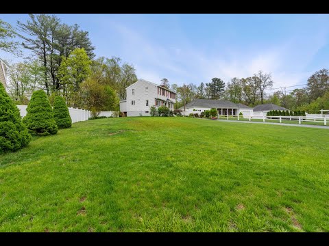 11 Douglas Avenue, Burlington, MA home video tour