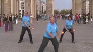 Taiji Bailong Ball Around The World