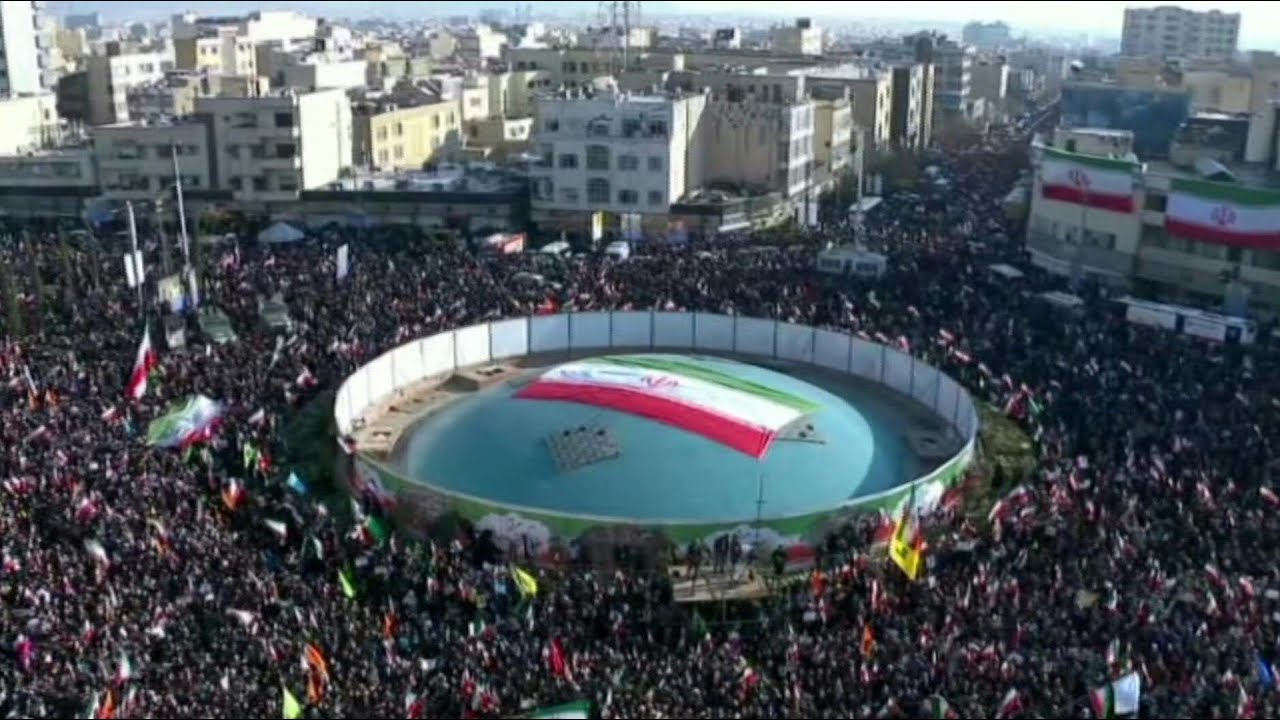 Thousands fill Tehran square in pro-government rally | AFP - YouTube