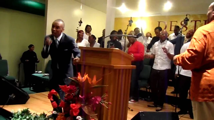 Pastor DeAndre Patterson Singing God Will Take Car...