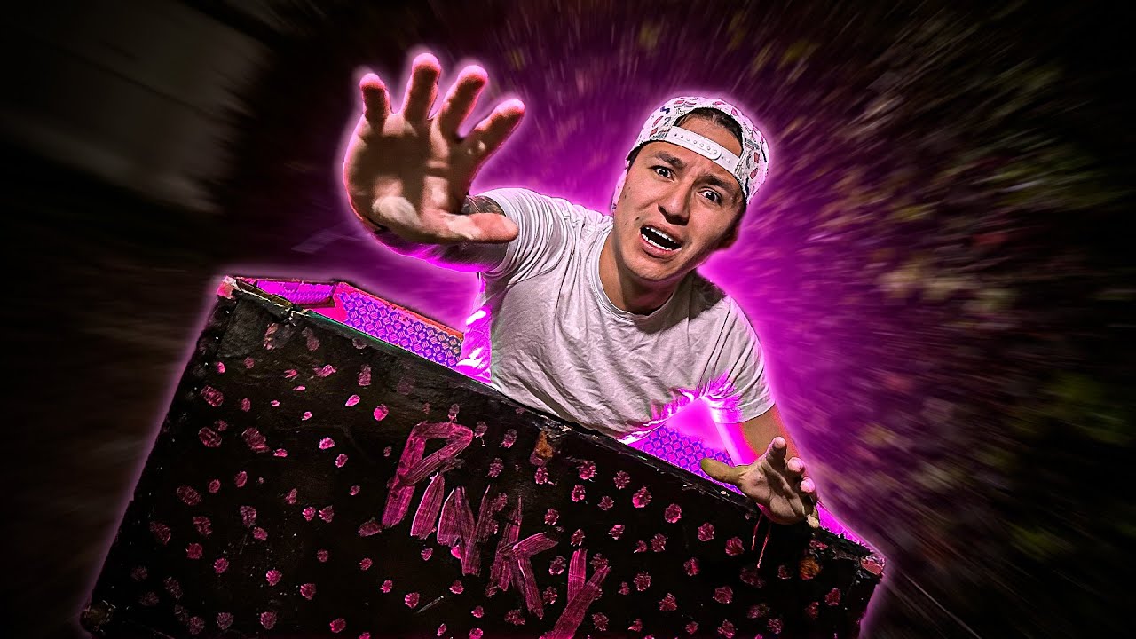 ¡SOY ENCERRADO en EL BAÚL de la PAYASA PINKY!