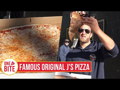 Barstool Pizza Review