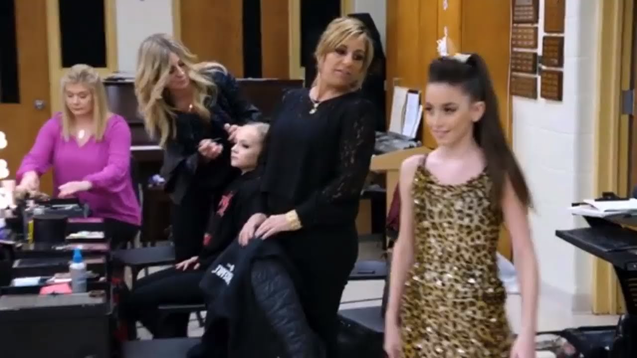 Abby Calls Joanne STUPID | Dance Moms | Season 8, Episode 6