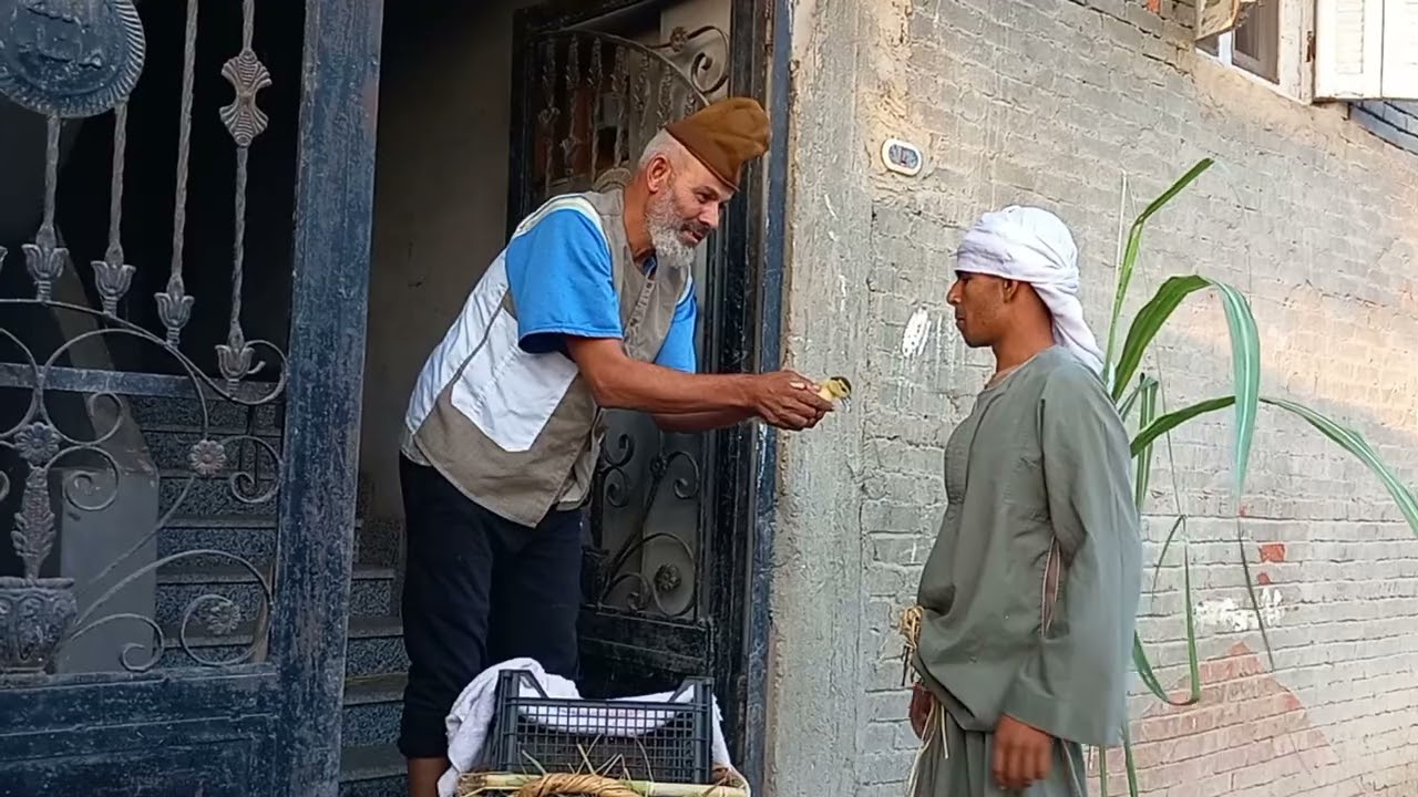 الشرقاوي راح يودي رد العطا لخالته😂😂