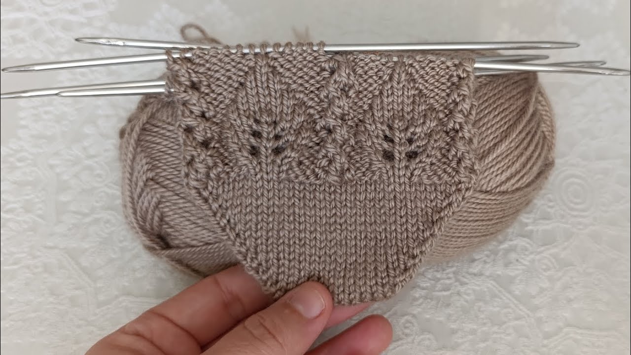 💥Создание одноцветных пятиконечных пинеток крючком с узором из листьев ✅#изучение #вязание #вязан...