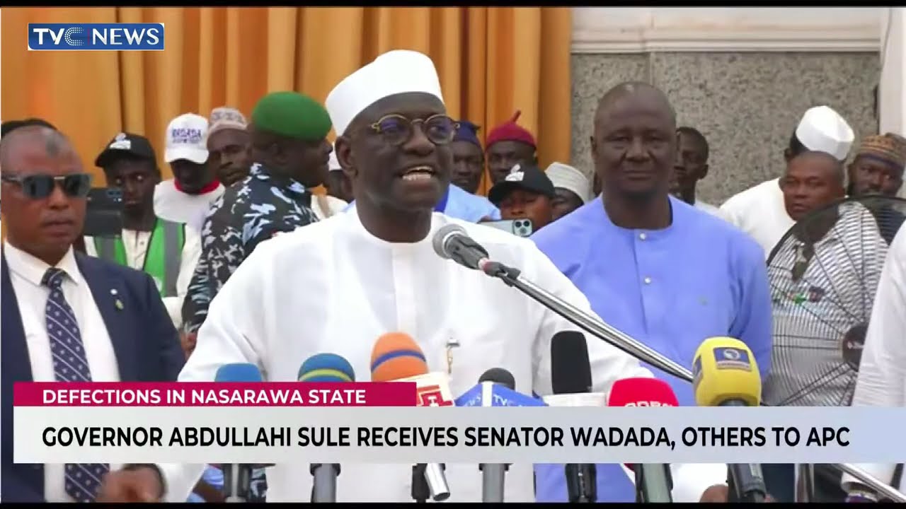 Gov. Abdullahi Sule Receives Senator Wadada, Others Into APC In Nasarawa State