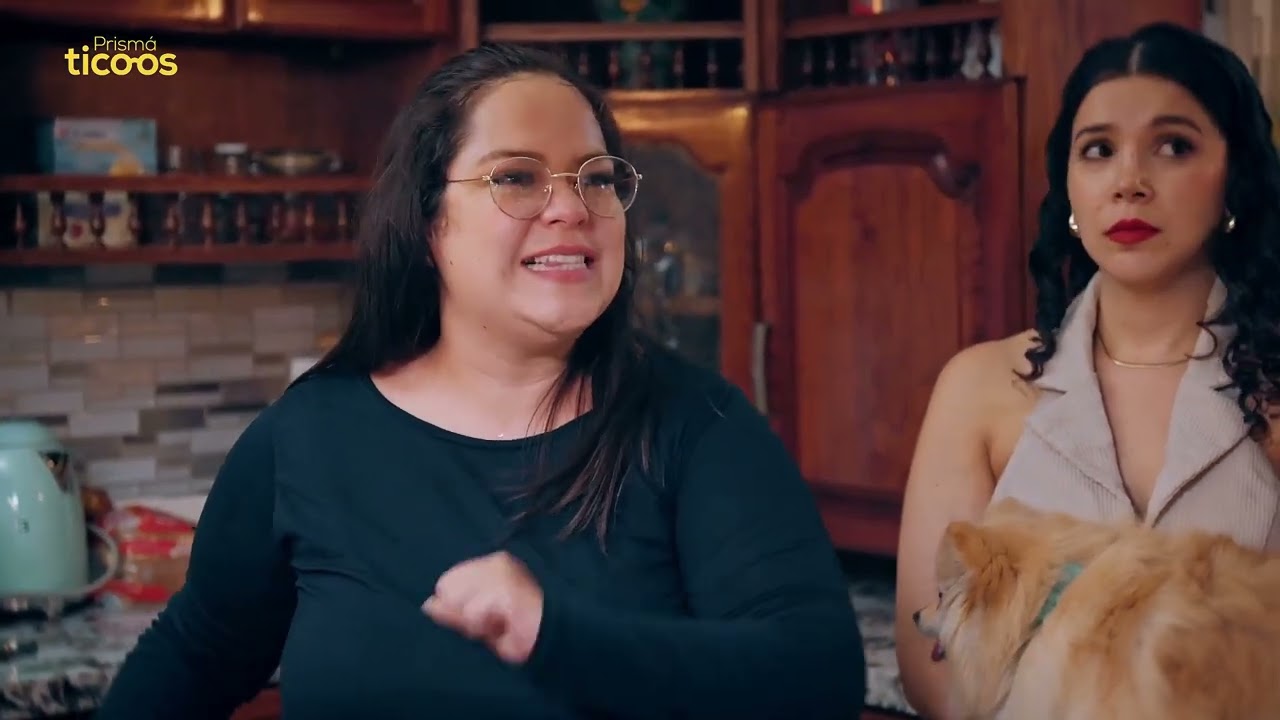 DETRÁS DE LA SONRISA DE MAMÁ, el dolor que nadie ve.