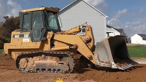 CAT 963C Working Around a New House