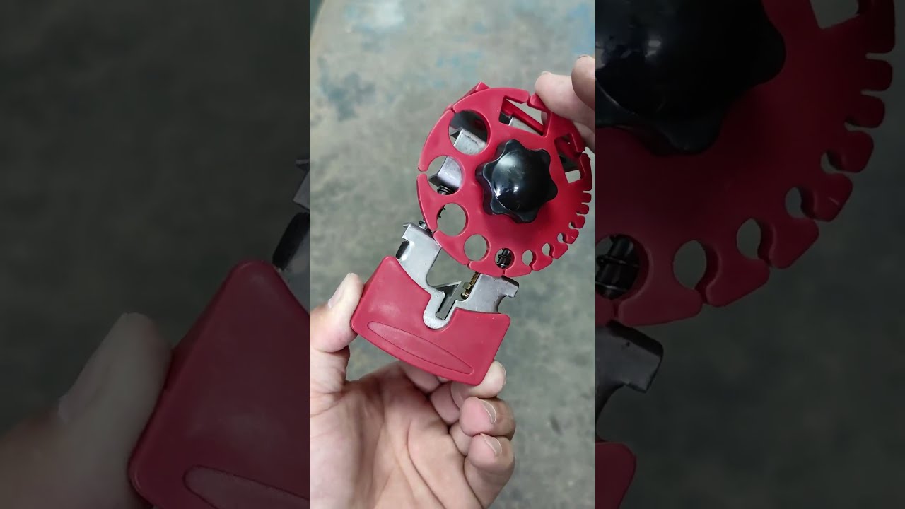 How to Use a Manual Wire Stripper: Remove Old Copper Cable Insulation with Ease!