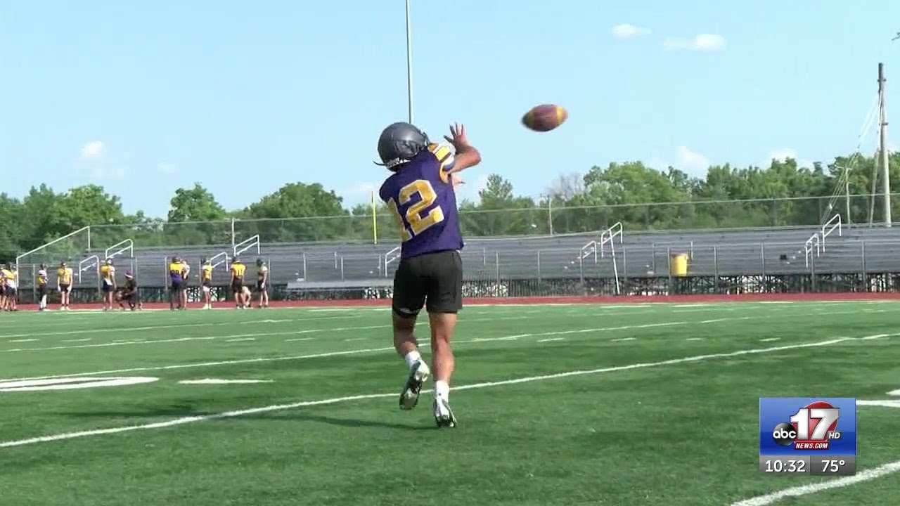 Hickman football returns most players since early 2000s ahead of 2023