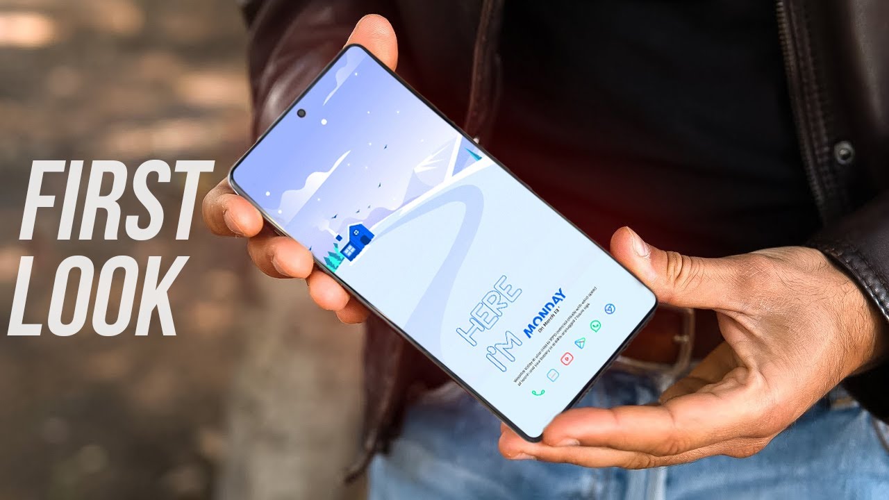Google Pixel 8 Pro is HERE - FIRST LOOK 😍🔥 - YouTube