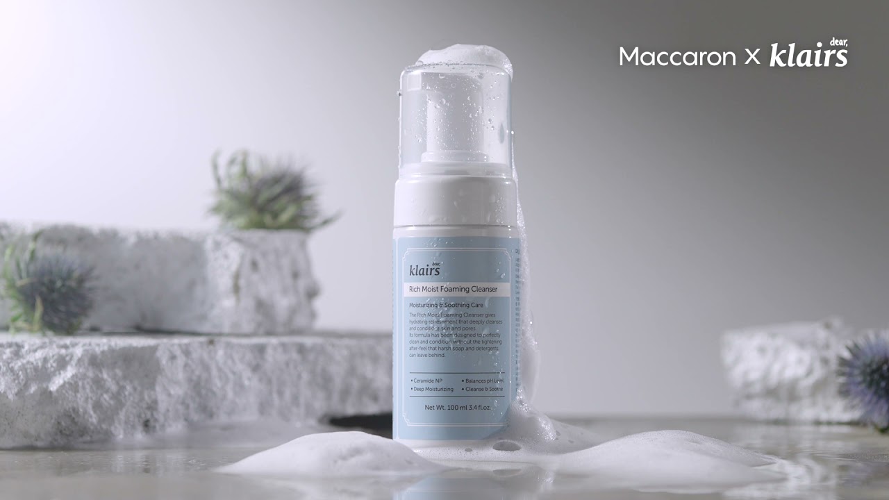 Texture Klairs Rich Moist Foaming Cleanser 