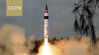 India successfully test-fires Agni-IV missile India successfully test-fires Agni-IV missile