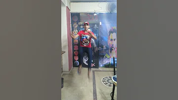 هديك كشاف علي العين هتشوف الحاجه فين 
