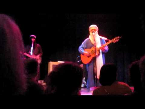 camera iphone 8 plus apk Tinariwen at Minneapolis' Cedar Cultural Center November 26th, 2011