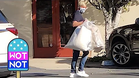 Ellen Degeneres Goes Shopping For Homewares