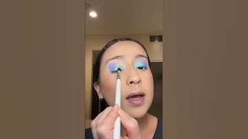 What colorful eyeshadow look should I do next? 👀