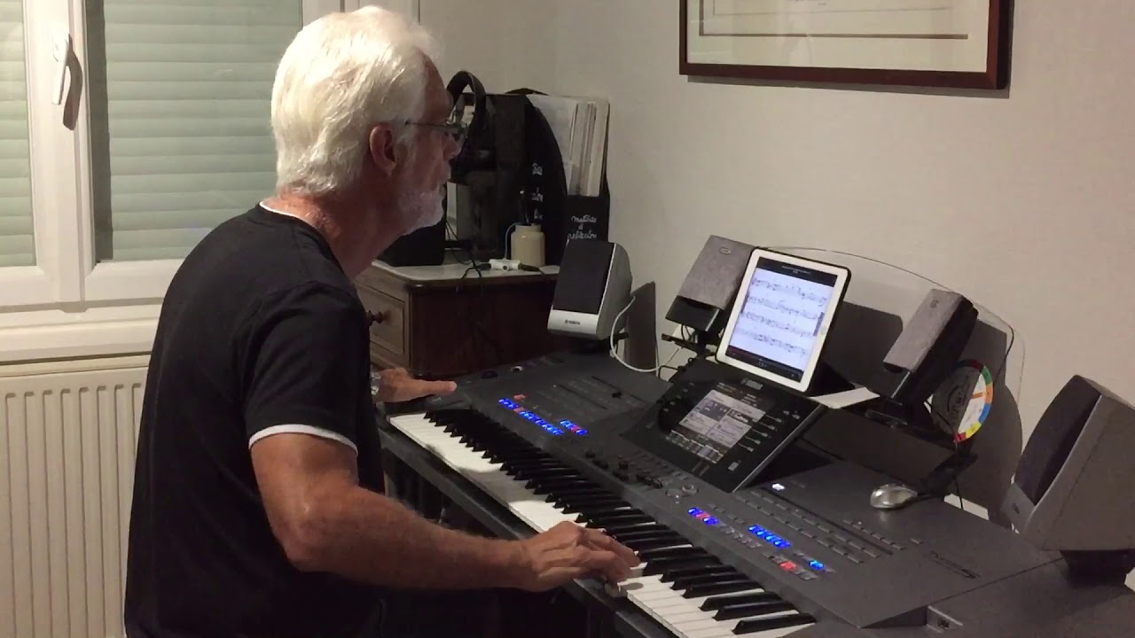 The Lonely Shepherd Zamfir flûte de Pan Tyros 5 YouTube