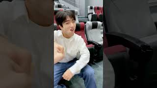 Famous wassup bro(?)🤜🤛 #TRENDZ #트렌드지 Wealth