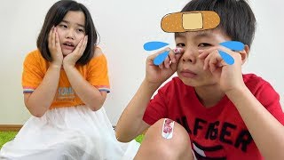 The Boo Boo Story Adhesive bandage ! Pretend Play Ko-kun nemi-chan KIDSLINE