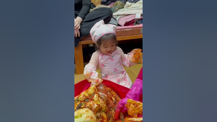 김장하는 5세 딸랑구 #김장#5살아이#공주#김장하는날#김장김치