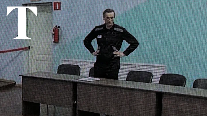 Putin critic Alexei Navalny sentenced to further 19 years in prison