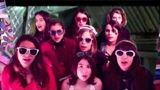 M.I.A Paper Planes La Casita de Inglés