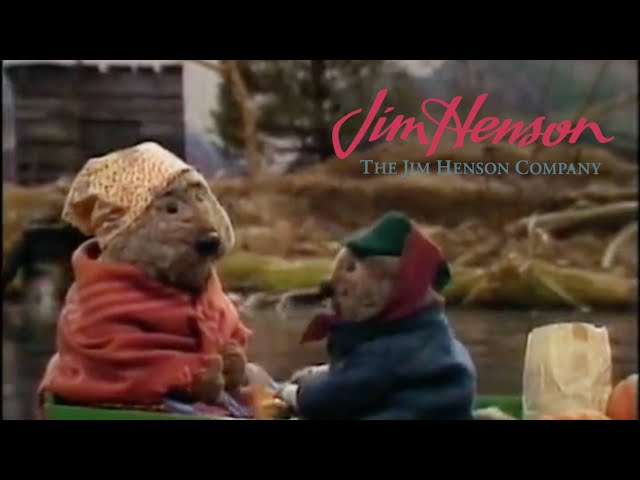the greatest christmas movie ever stars a muppet otter and you can emmet otter s jug band christmas youtube