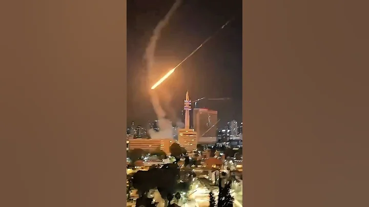 Iranian hypersonic missile strikes Tel Aviv, Israel