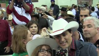 'Can I get a yahoo?': Trudeau flips pancakes at Calgary Stampede
