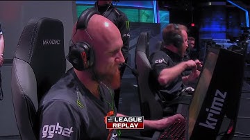Olof and krimz highfive