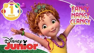 Fancy Nancy Clancy | Sing Along - Theme Song! 🎶 | Disney Kids Resimi